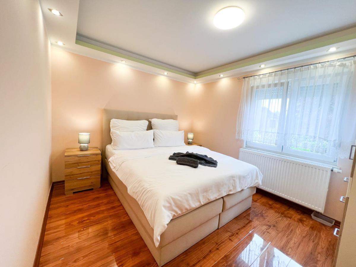 Extrem Ruhiges Apartment- Leipzig Ost Exteriör bild